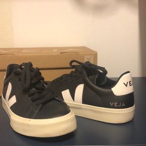 Veja Sneakers (Campo Chromefree)